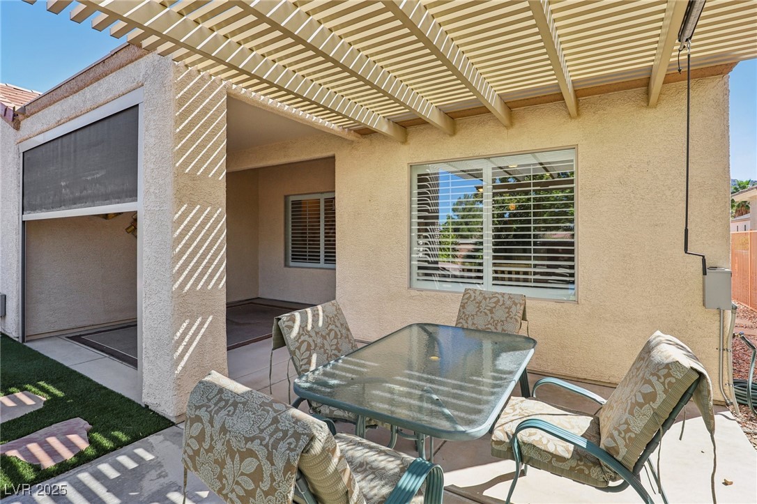 Henderson, Nevada 89012, United States, 2 Bedrooms Bedrooms, ,2 BathroomsBathrooms,Residential,Active,201092