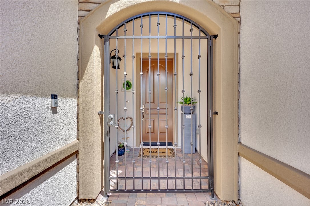 Properties 4 12230 Tempestad Avenue