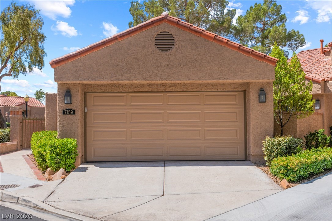 7159 Mission Hills Drive