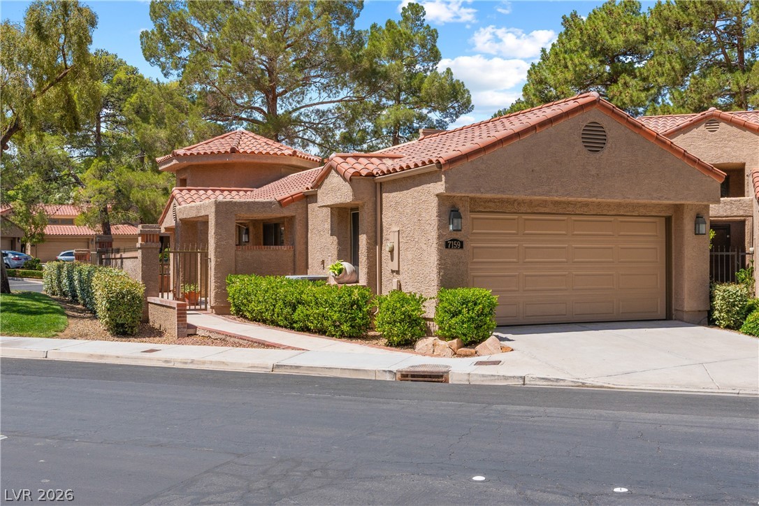 7159 Mission Hills Drive
