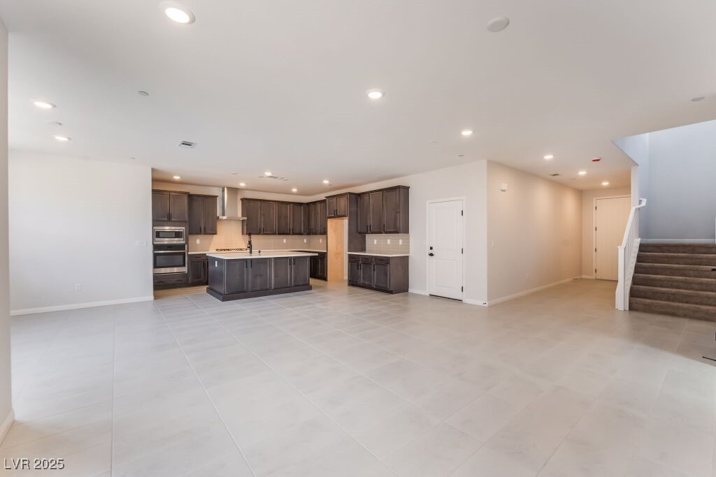 636 Poplar Pine Street