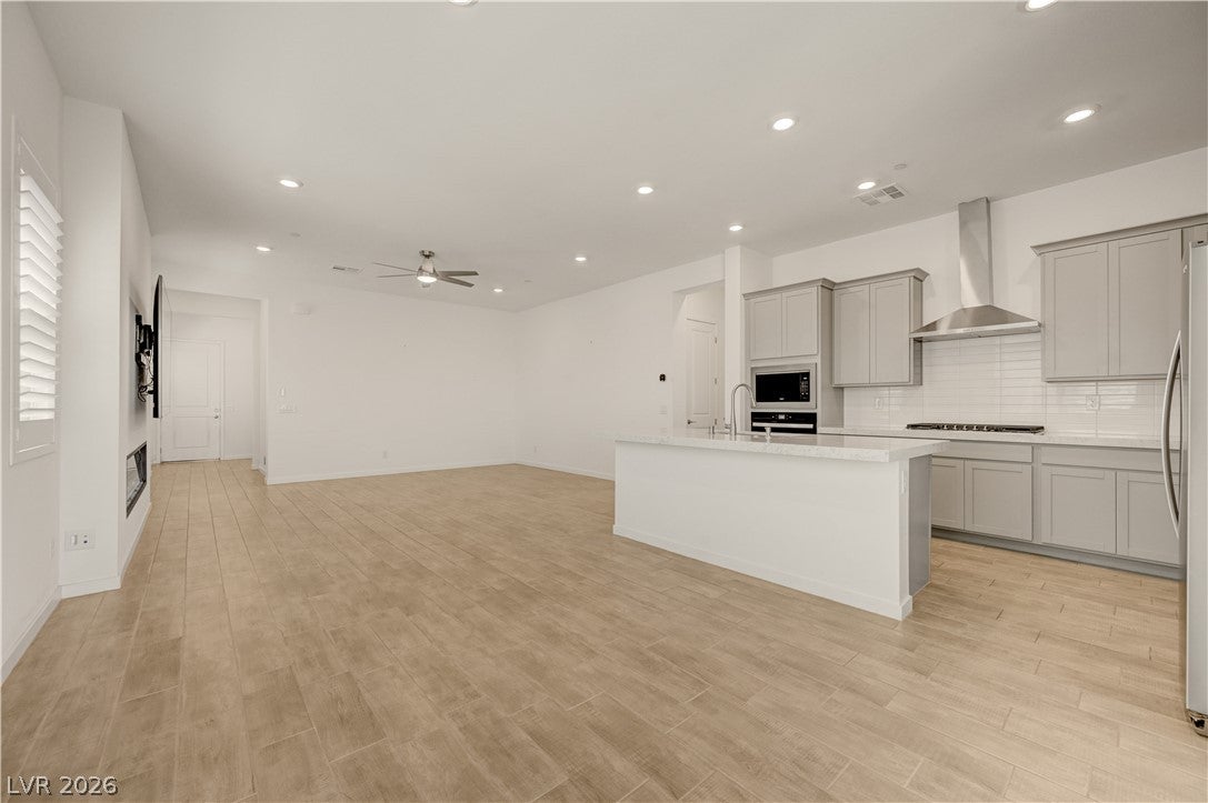 108 Barkset Way