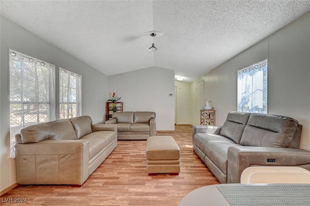 2735 Shasta Street, Sandy Valley, Nevada image 5