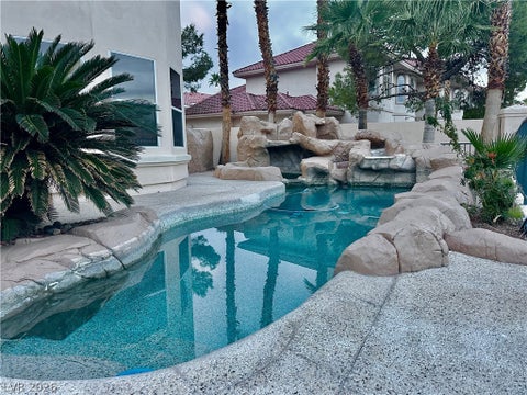 Tiny photo for 8101 Moonstone Circle, Las Vegas, NV 89128 (MLS # 2774900)