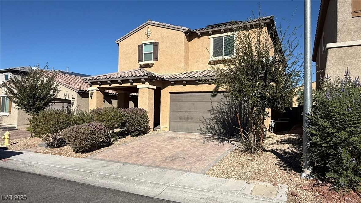 6864 Wispy Sky Court