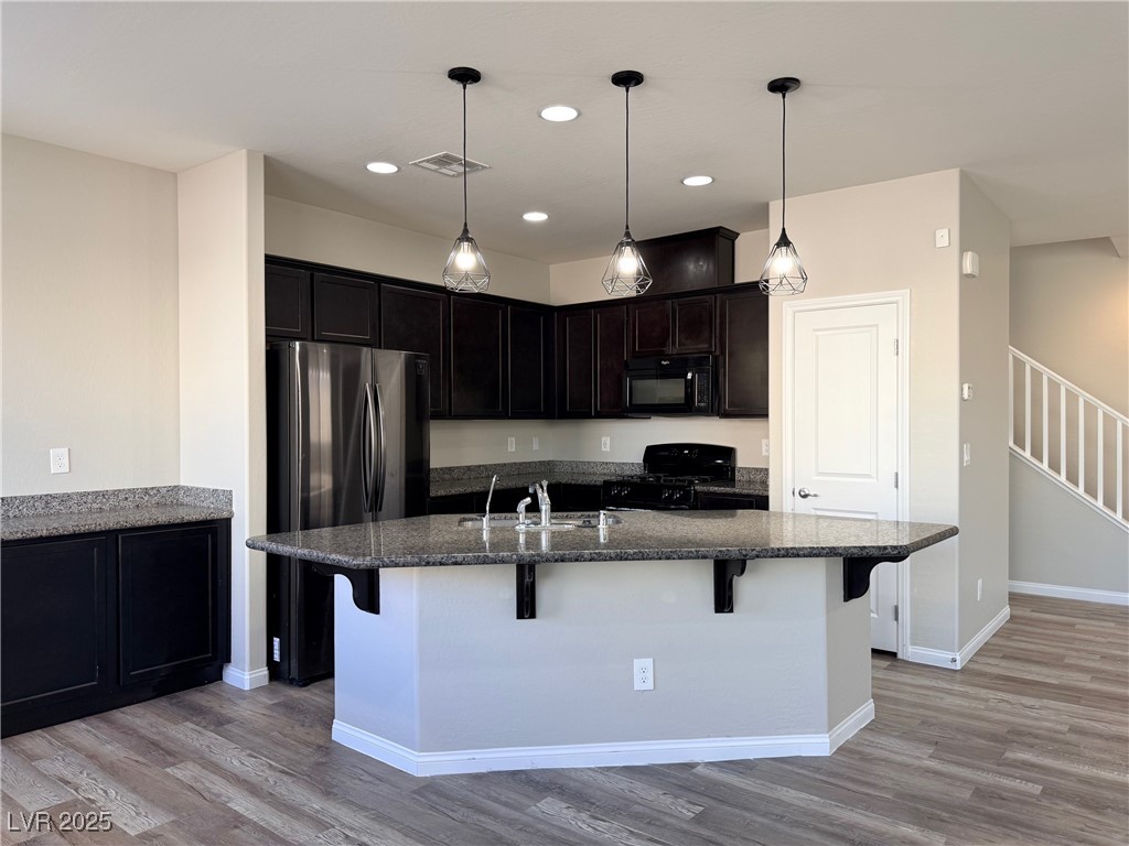 6864 Wispy Sky Court