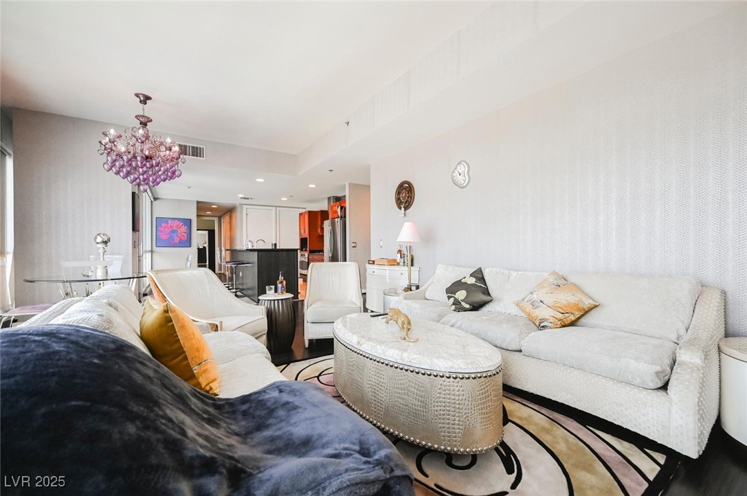 4525 Dean Martin Drive 1608