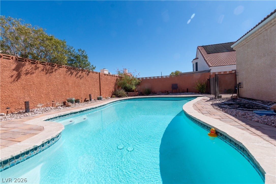 7332 Queen Palm Drive