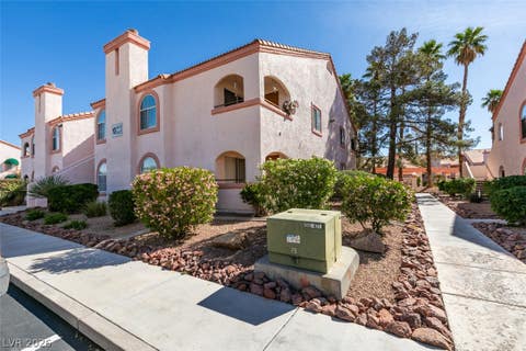Condo For Sale - 7570 W Flamingo Road #252<br/> Las Vegas, NV 89147