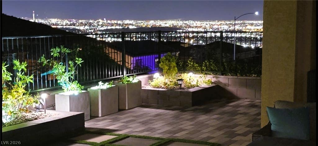 Photo of 333 Crimson Edge Street, Henderson, NV 89012 (MLS # 2772554)