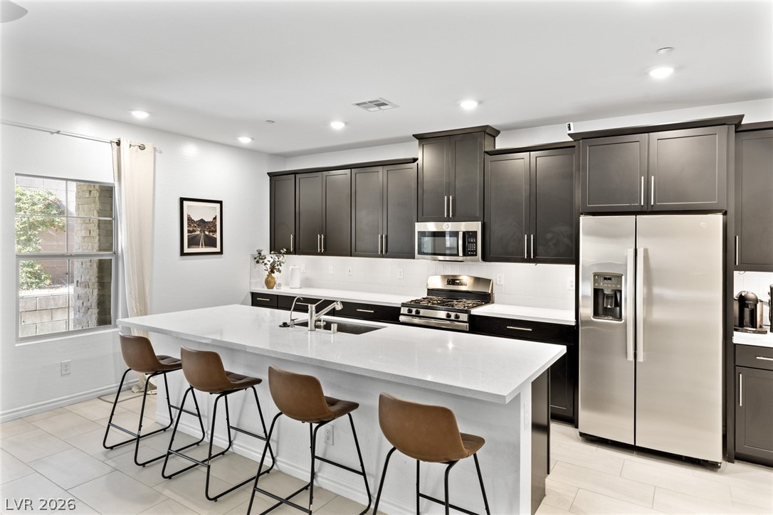 Properties 1 600 N Carriage Hill Drive 1162