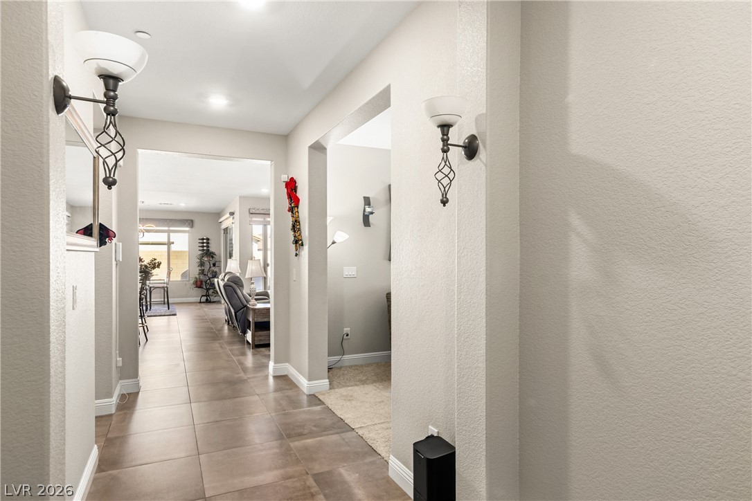 10934 Delparke Valley Avenue