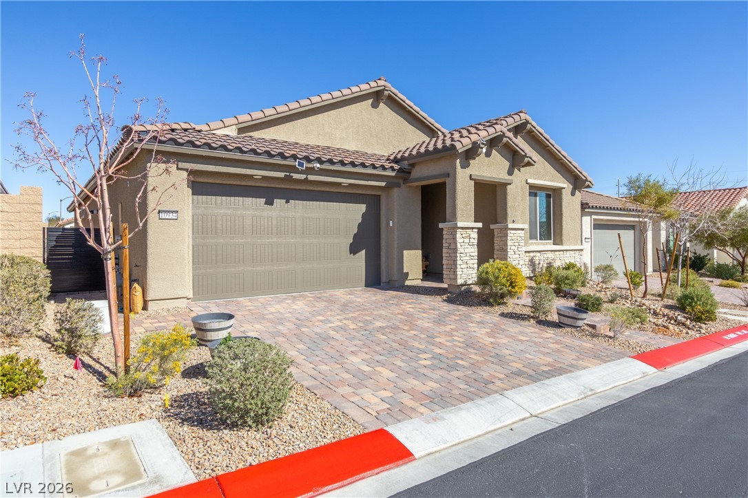 10934 Delparke Valley Avenue