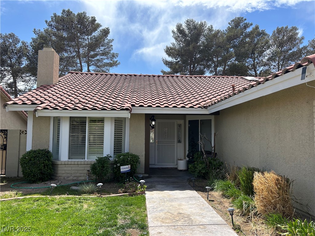 8641 Surtidor Drive, Las Vegas, Nevada image 1