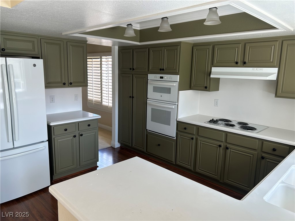 8641 Surtidor Drive, Las Vegas, Nevada image 12