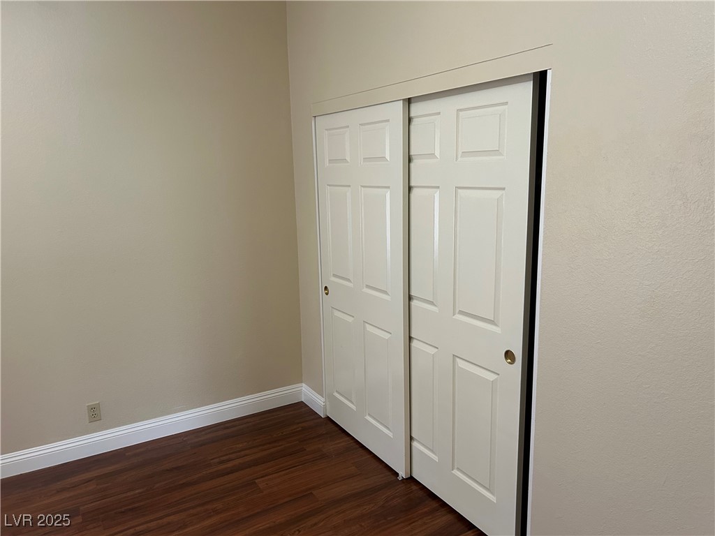 8641 Surtidor Drive, Las Vegas, Nevada image 41