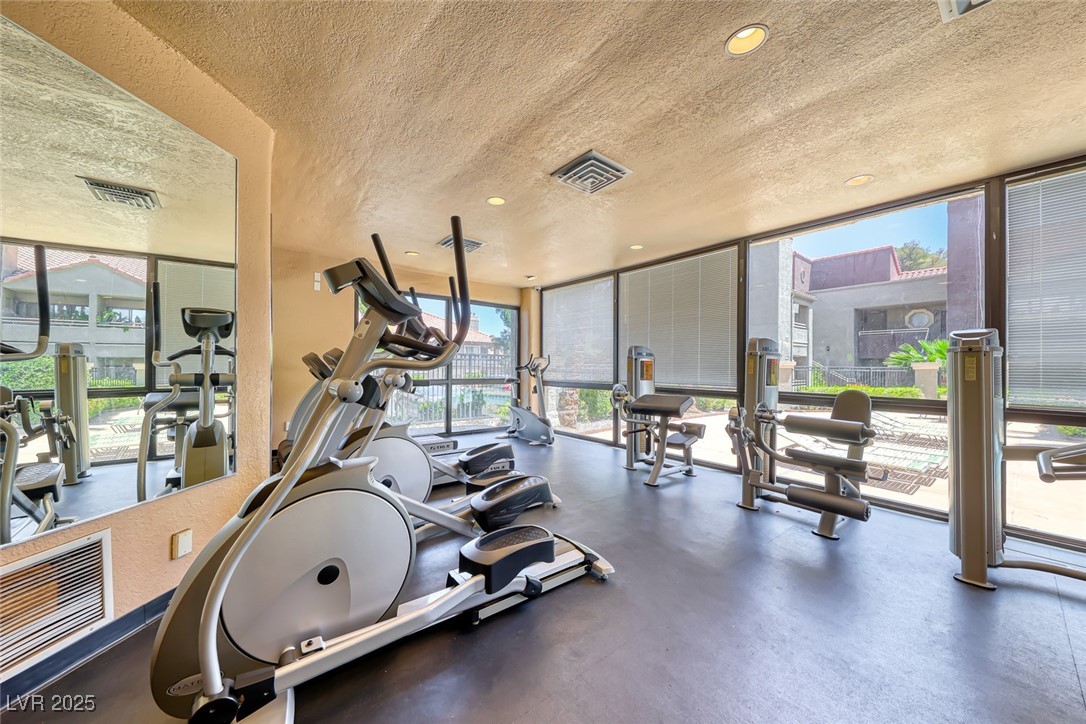 5018 S Rainbow Boulevard #202, Las Vegas, Nevada image 39