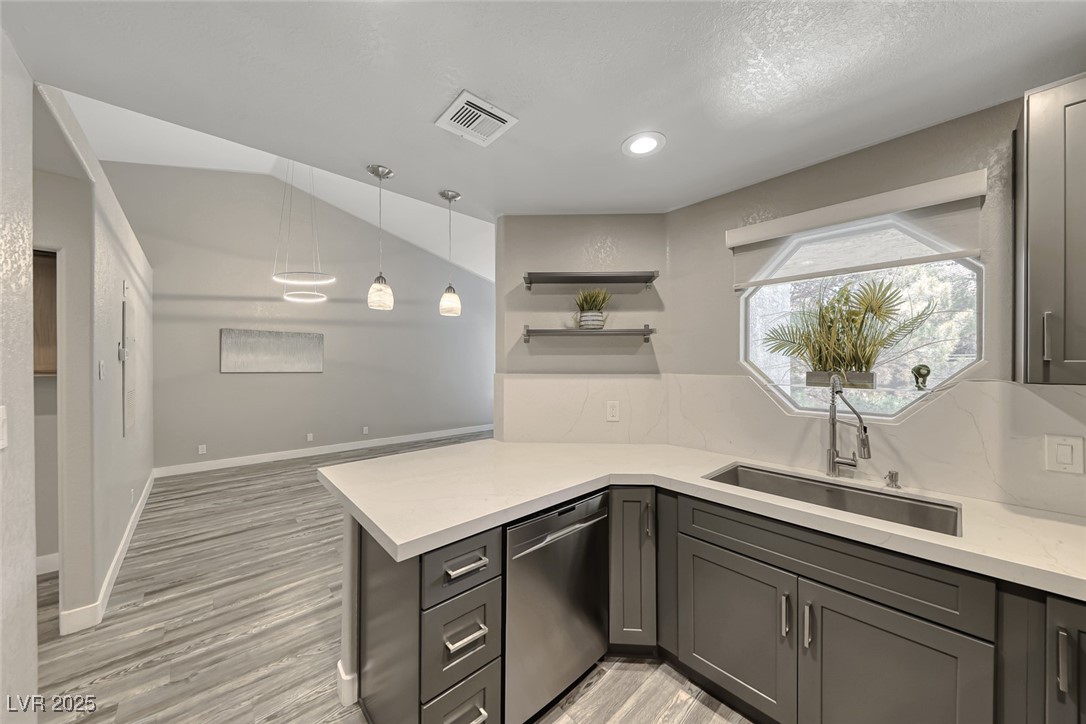 5018 S Rainbow Boulevard #202, Las Vegas, Nevada image 3