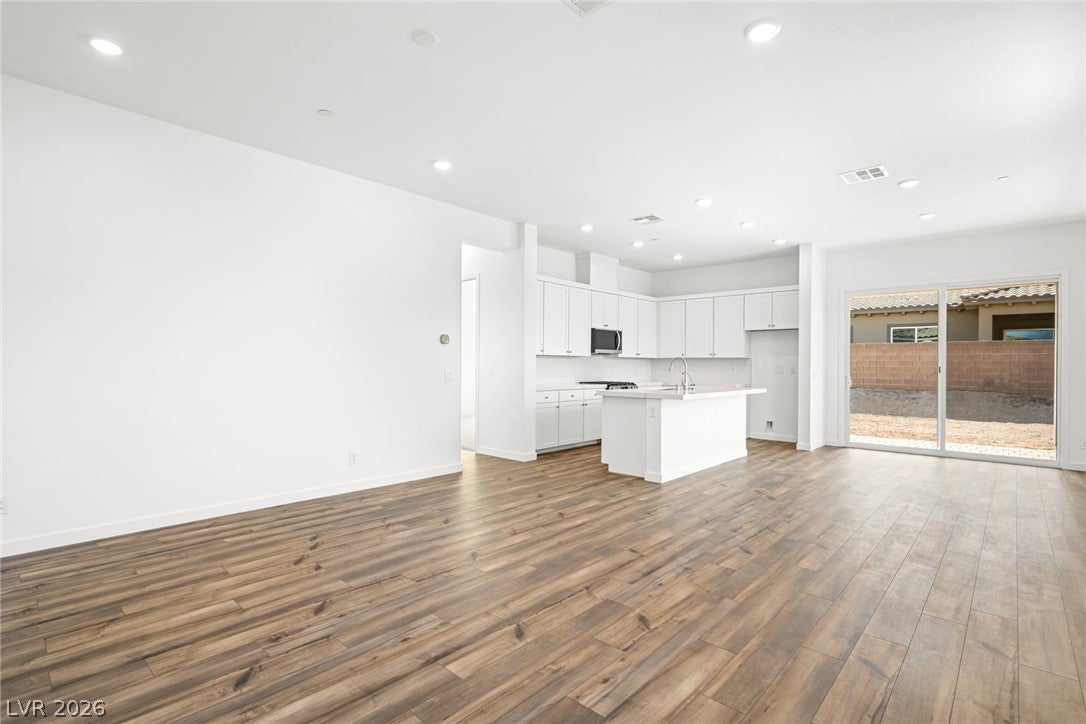 127 Barkset Way