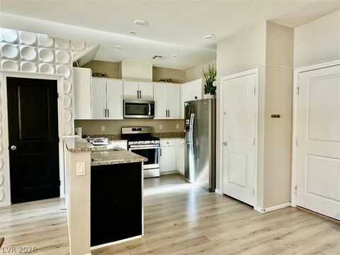 Tiny photo for 2878 Starling Summit Street, Henderson, NV 89044 (MLS # 2797365)