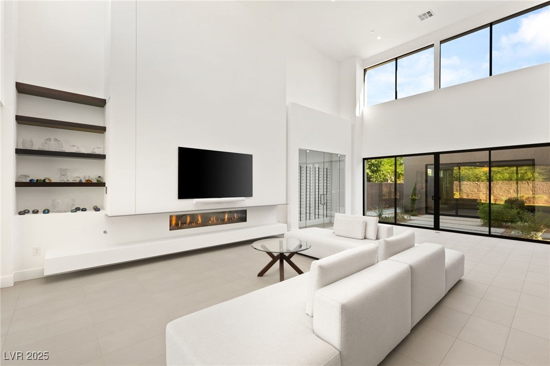 Properties 3 21 Highland Cove Lane