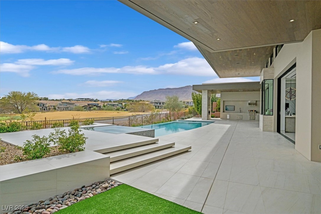 Las Vegas, Nevada 89135, United States, 4 Bedrooms Bedrooms, ,4 BathroomsBathrooms,Residential,Active,162361