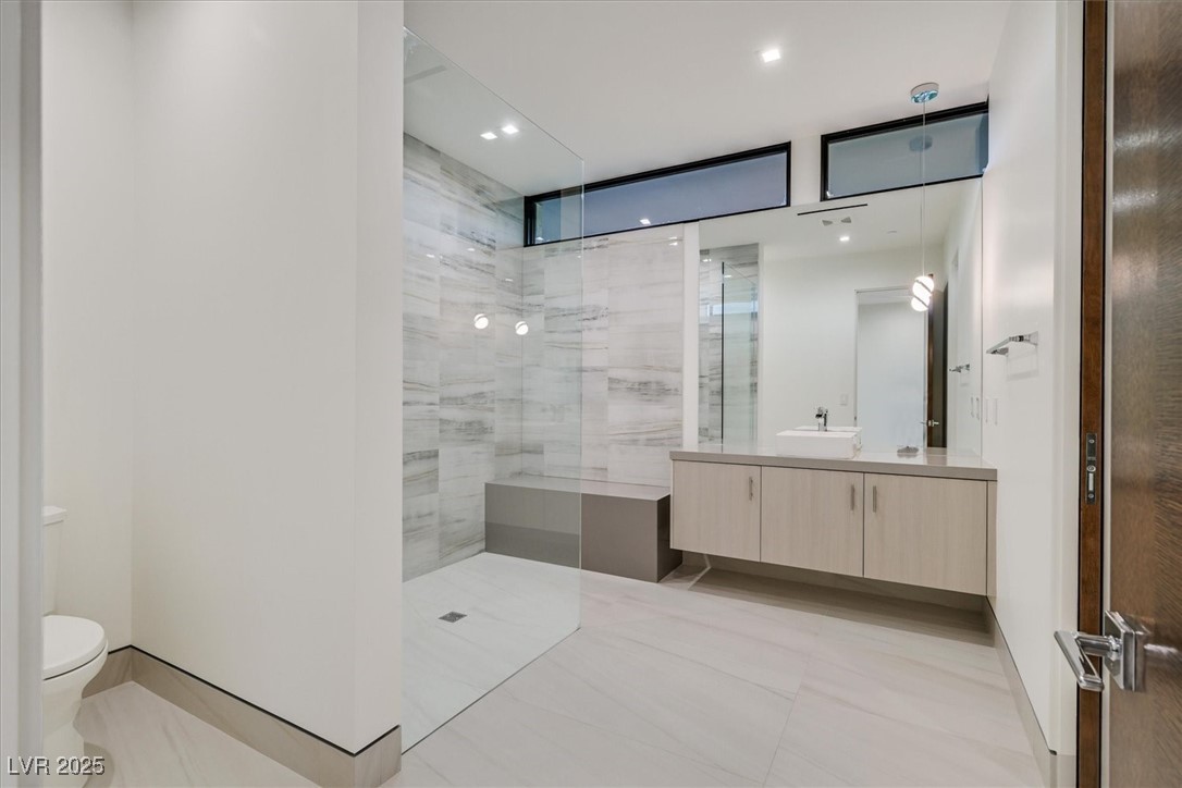 Las Vegas, Nevada 89135, United States, 4 Bedrooms Bedrooms, ,4 BathroomsBathrooms,Residential,Active,162361