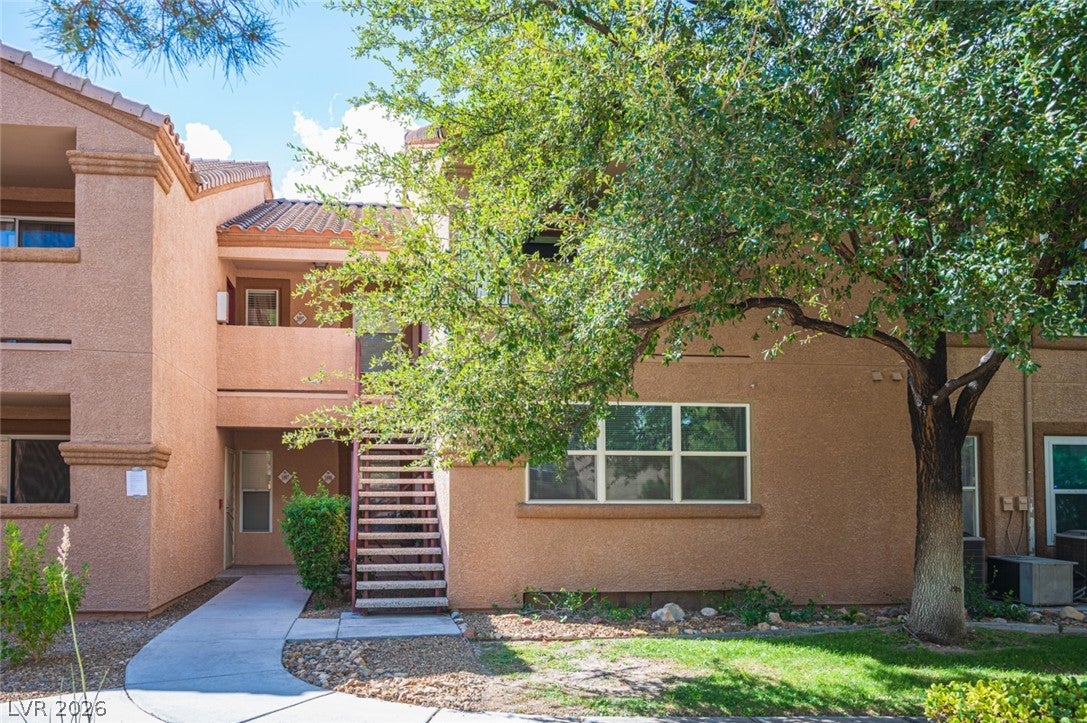 1150 N Buffalo Drive 1098