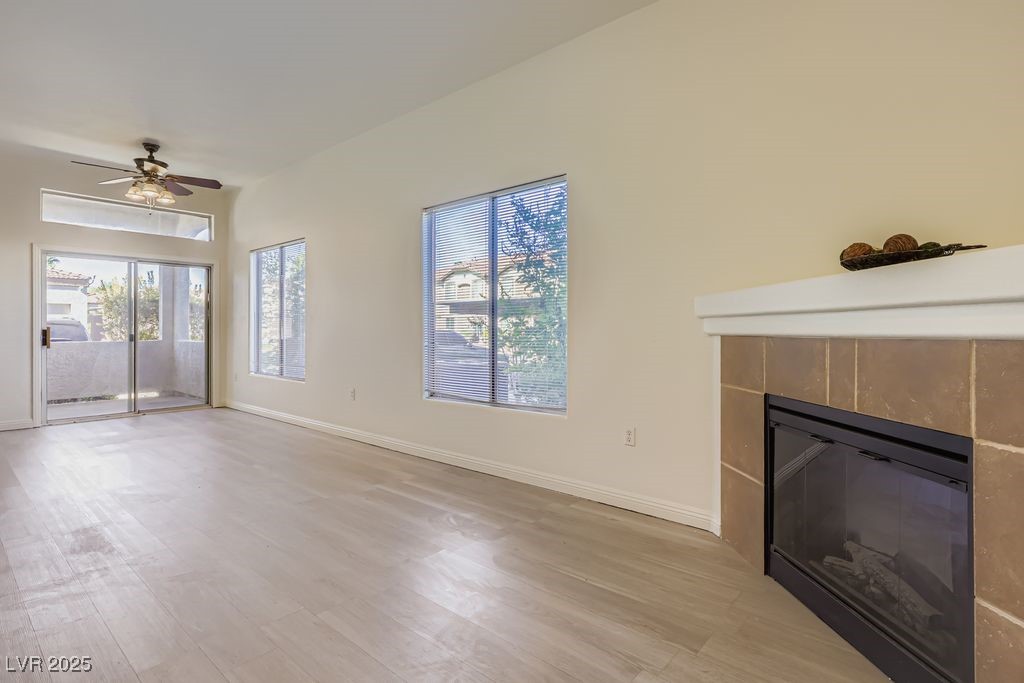 2305 W Horizon Ridge Parkway 2613