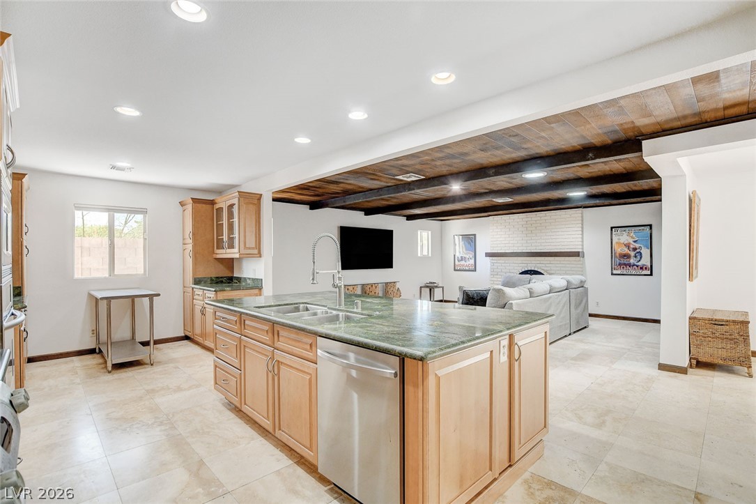 408 Lacy Lane