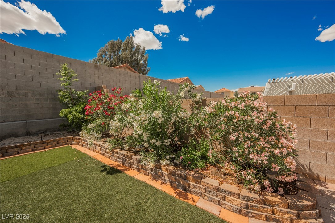 111 Pomelo Court, Henderson, Nevada image 43