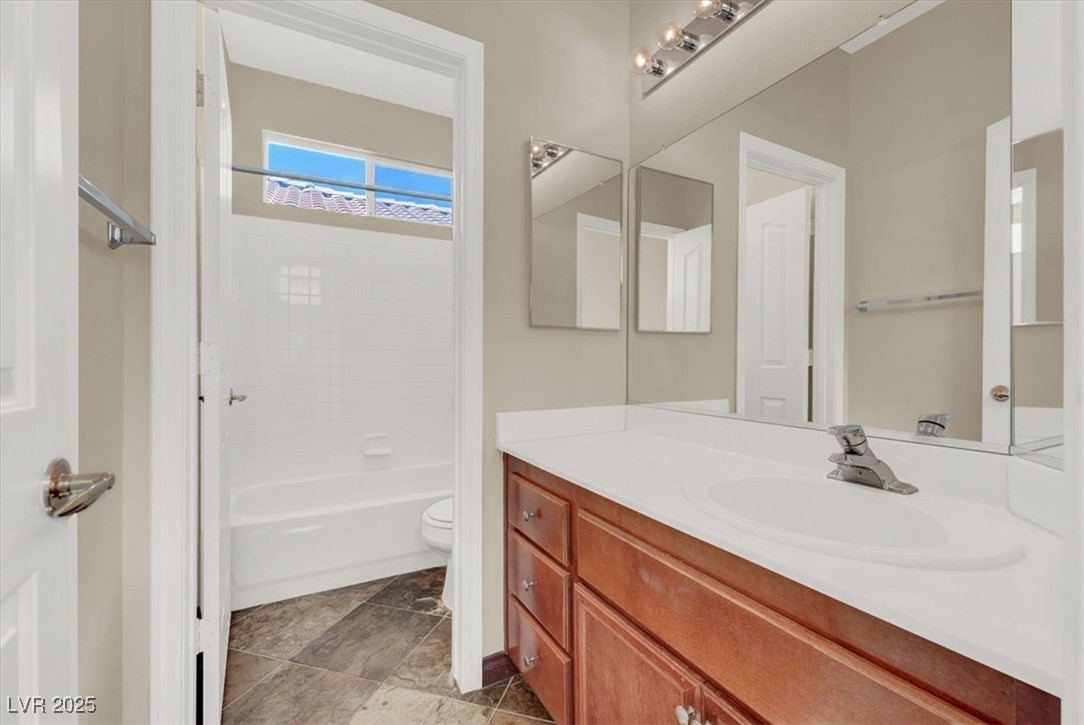 Las Vegas, Nevada 89141, United States, 3 Bedrooms Bedrooms, ,2 BathroomsBathrooms,Residential,Active,123021