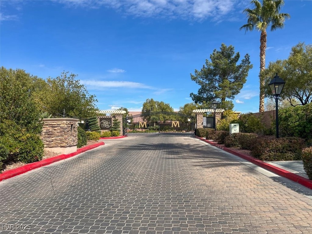 Las Vegas, Nevada 89141, United States, 3 Bedrooms Bedrooms, ,2 BathroomsBathrooms,Residential,Active,123021