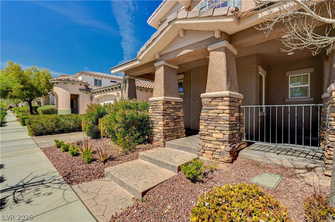 10462 Howling Coyote Avenue