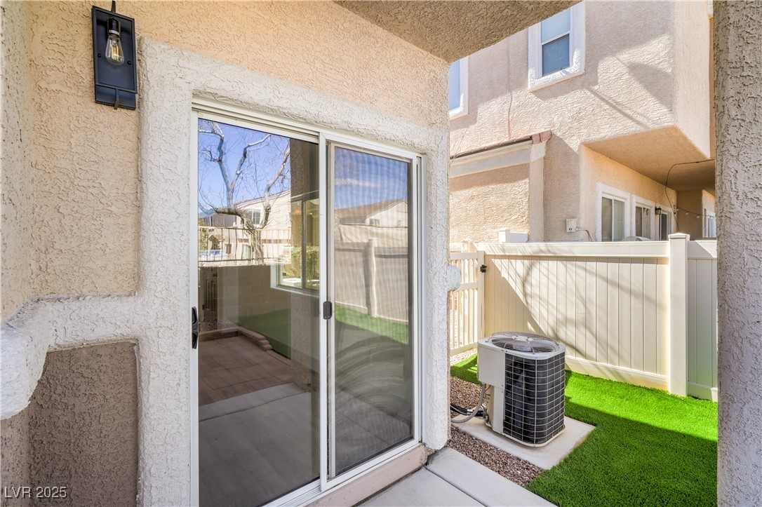 8798 Tom Noon Avenue #103, Las Vegas, Nevada image 32