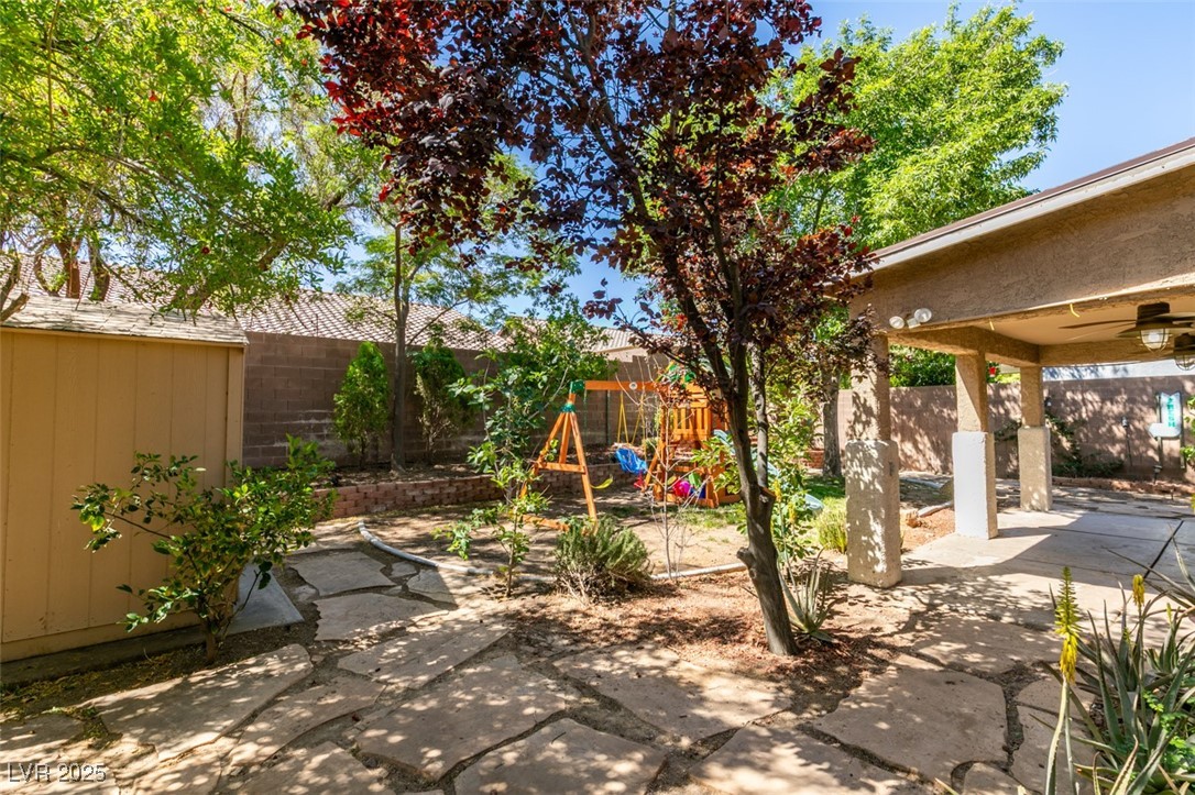 189 Regal Sunset Avenue, Henderson, Nevada image 23