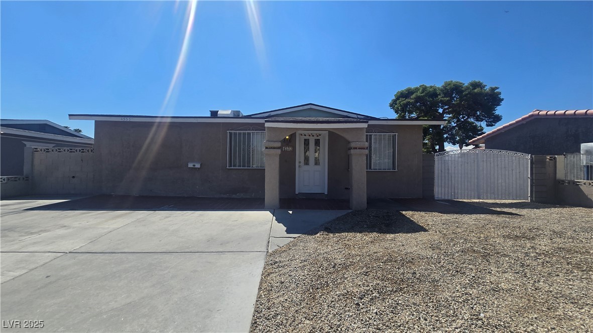 4533 W Desert Inn Road