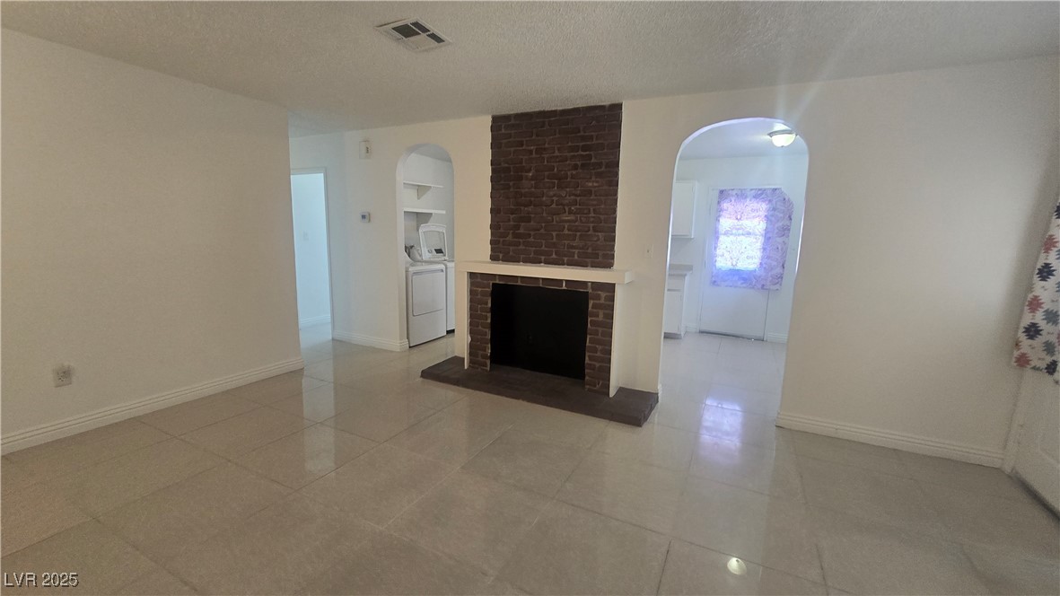4533 W Desert Inn Road