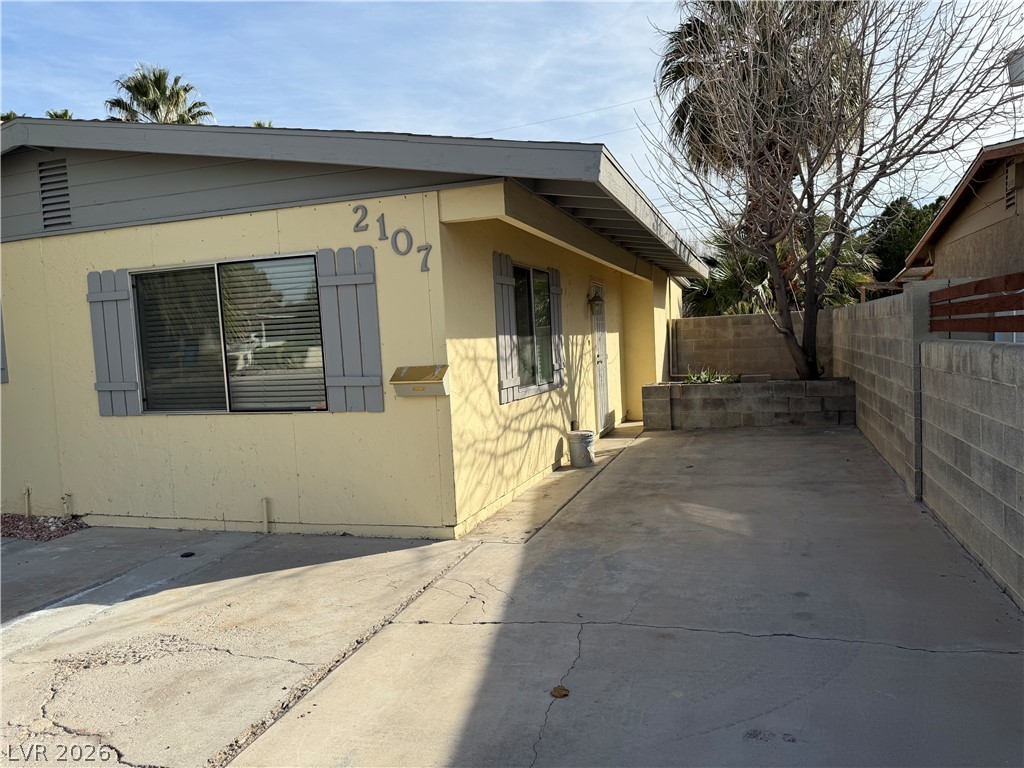 2107 Frontier Avenue