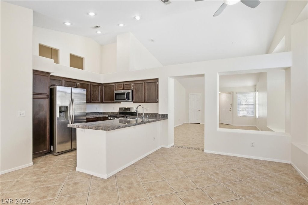 1808 Lyell Canyon Lane