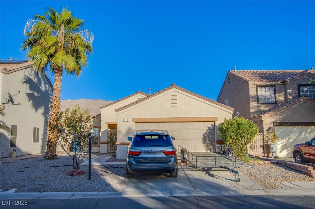 320 Ellen Marie Drive, Las Vegas, Nevada image 1