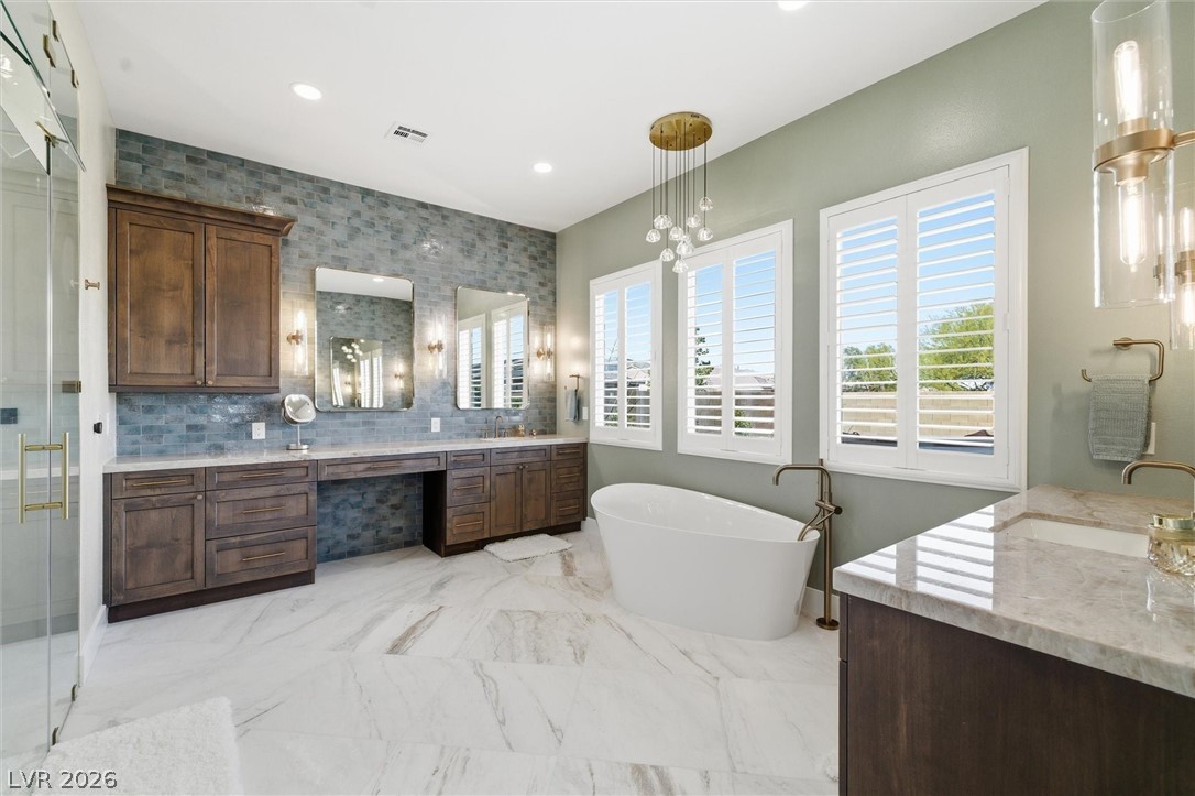 8260 Sweetwater Creek Way