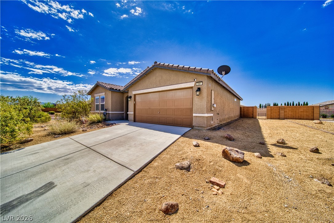 3981 E Garfield Drive