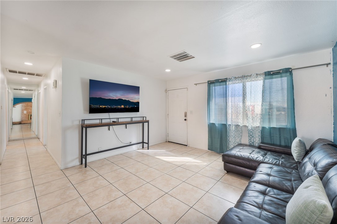 417 N Torrey Pines Drive