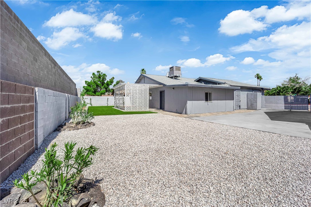 6741 Bonillo Drive