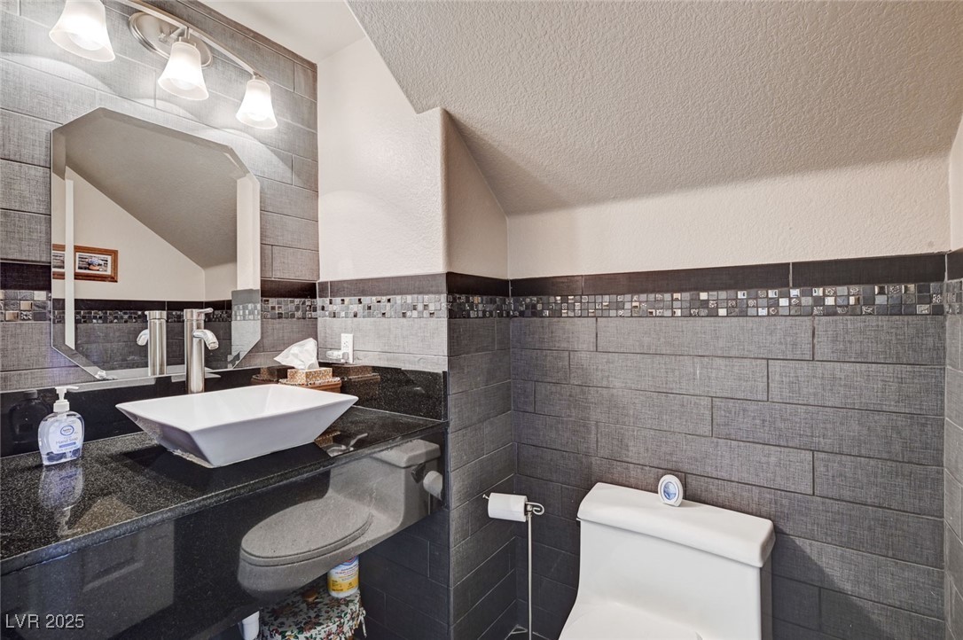 3055 Whispering Crest Drive, Henderson, Nevada image 31