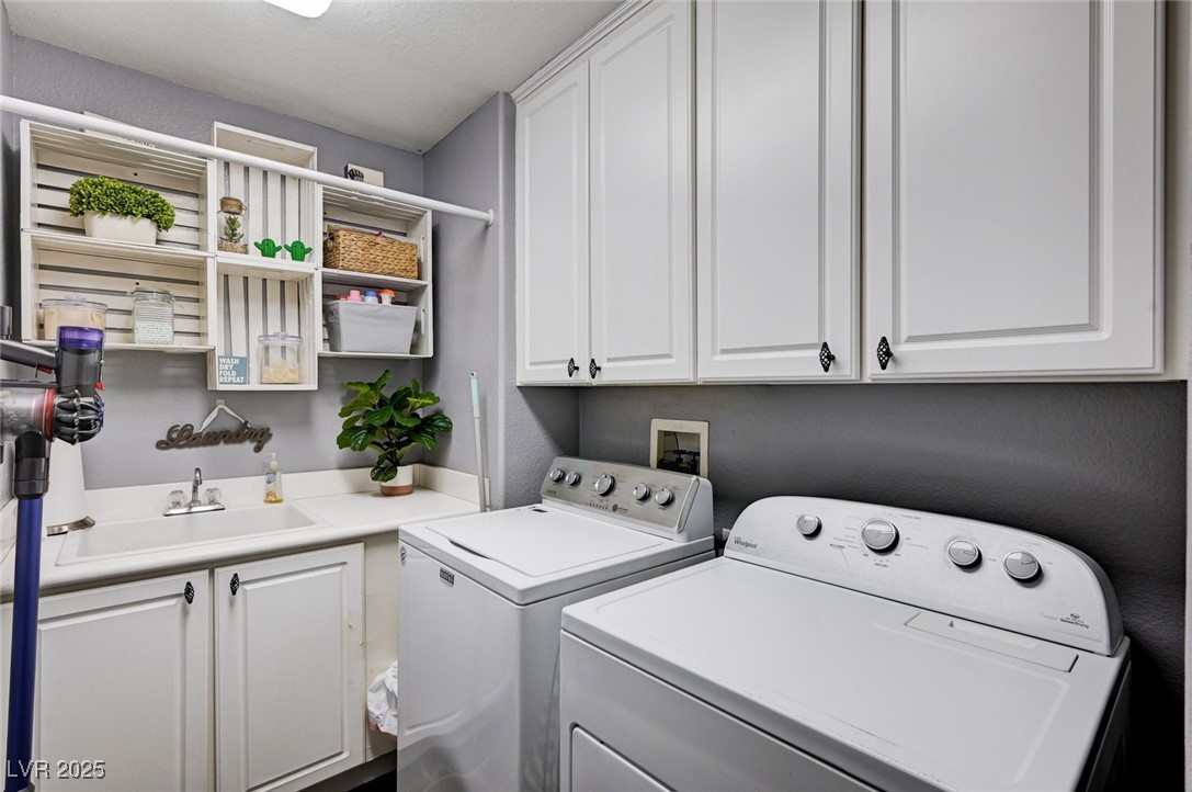 3055 Whispering Crest Drive, Henderson, Nevada image 33
