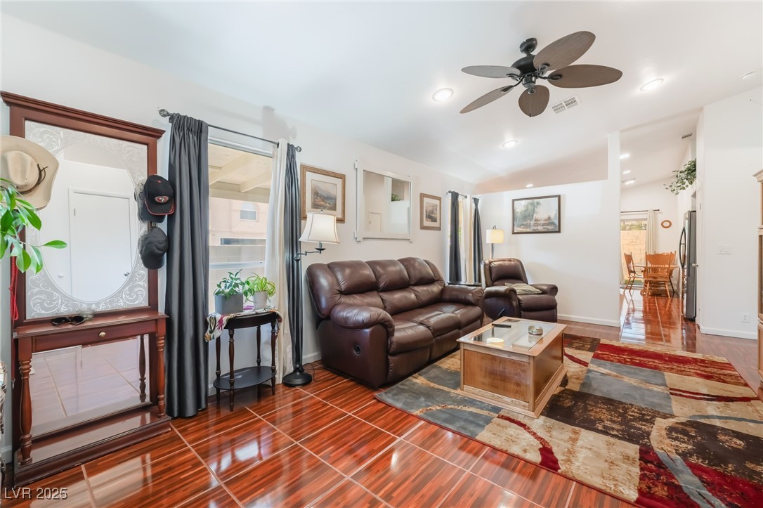 3617 Walnut Wood Street, Las Vegas, Nevada image 6