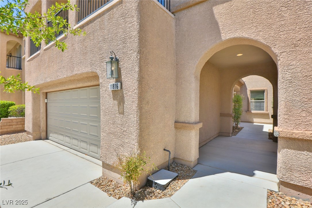 11816 Orense Drive