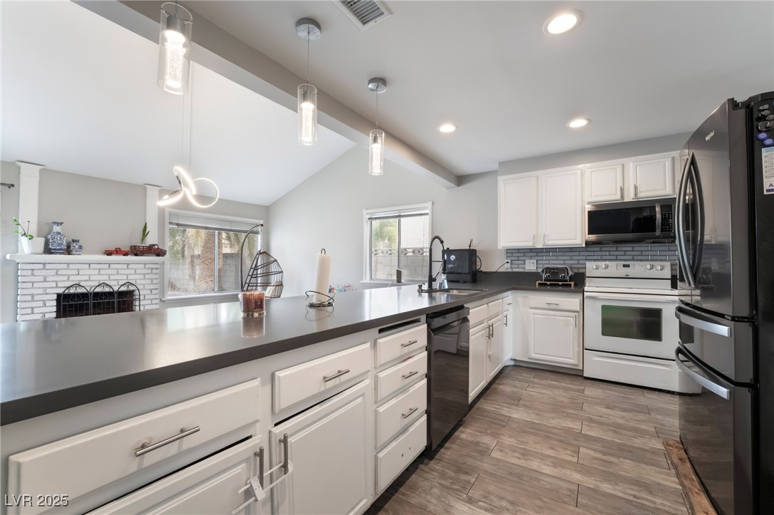 6320 Vicuna Drive, Las Vegas, Nevada image 12